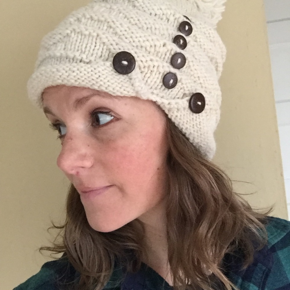 💯% Wool Hat 🐑 - Picture 2 of 5